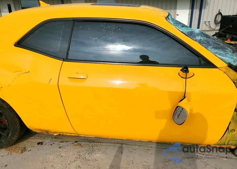 2018 Dodge Challenger Sxt z USA, uszkodzony, nr VIN 2C3CDZAG1JH182939